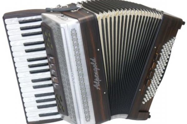 akkordeon-alpengold-tradition-396-cm-makassar-1-klein-563x400F692011E-969F-C634-A3F9-C73874E38BE7.jpg