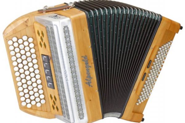 akkordeon-alpengold-tradition-396-cmk-eibe-1-563x4002838A198-12E1-CD77-2761-DF9749033E0C.jpg